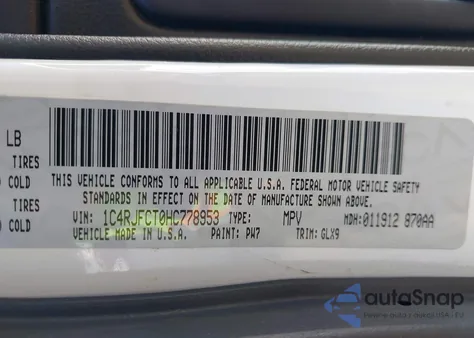 2017 Jeep Grand Cherokee Overland 4X4 from USA, damaged, VIN 1C4RJFCT0HC778953